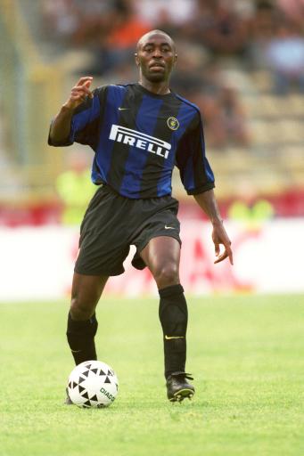 他在战术上 他在战术上