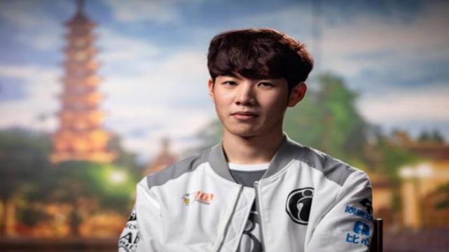 以适应国际 以适应国际