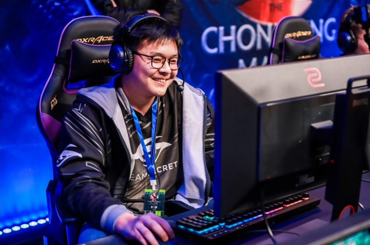 缺失成了E 缺失成了E